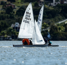 Notícia - Vela: esporte em que brasileiros são destaque no mundo, ganha força no Sul