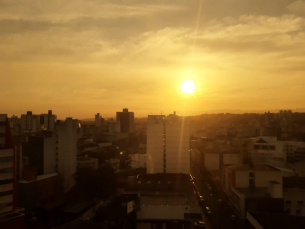 Notícia - Tarde de quarta-feira chegou a 29ºC na região