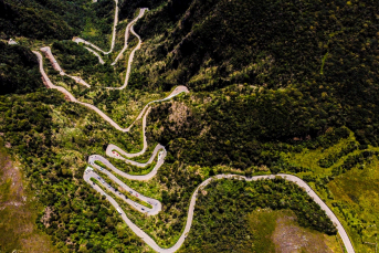 Notícia - Serra do Rio do Rastro estará bloqueada no domingo 