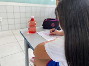 Notícia - Além de uniforme, tênis e mochila para alunos de Criciúma