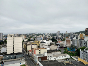 Notícia - Tempo bom deve predominar durante a semana na região