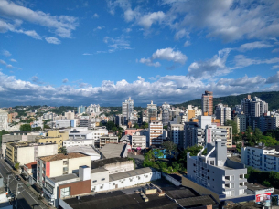 Notícia - Fim de semana será de tempo bom na região