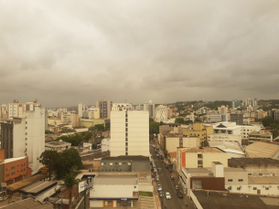 Notícia - Quinta e sexta-feira de tempo nublado