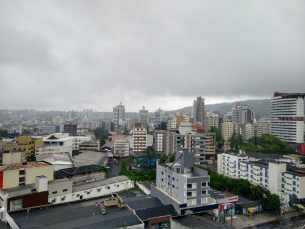 Notícia - Chuva deve continuar na região