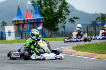 Notícia - Piloto Alexander Cé corre maior Campeonato Brasileiro de Kart do país