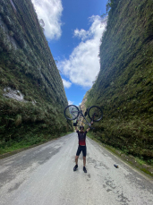 Notícia - Para fechar o ano, um pedal na Serra do Corvo Branco