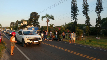 Notícia - Acidente deixa dois feridos em Araranguá