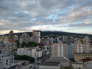 Notícia - Sexta-feira de tempo quente em Criciúma e região