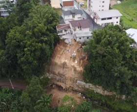 Notícia - Confira o cenário de destruição no Sul do Estado