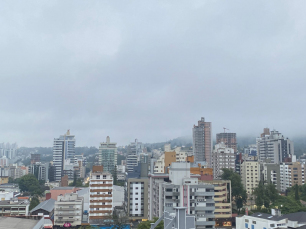 Notícia - Temperaturas seguem estáveis em Criciúma 