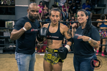 Notícia - Içarense Verônica Almeida disputa Attack Fight de muay thai neste domingo