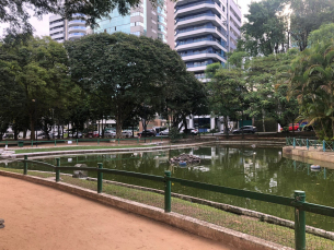 Notícia - Licitação para cercamento da Praça do Congresso deve ser lançada em até um mês