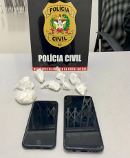 Notícia - Polícia Civil prende casal por tráfico de drogas em Cocal do Sul