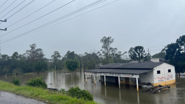 Notícia - Forquilhinha tem pontos de acesso ao município interditados pela chuva (FOTOS e VÍDEOS)