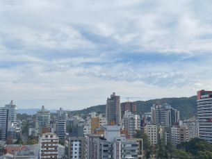 Notícia - Segunda-feira será de calor em Criciúma e região