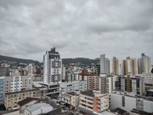 Notícia - Terça-feira nublada e com temperaturas amenas 