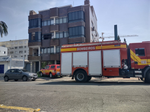 Notícia - Criciúma: Incêndio atinge fogão de residência em frente ao Marista