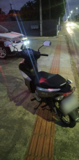 Notícia - Criciúma: Adolescente é flagrada conduzindo motocicleta com registro de roubo