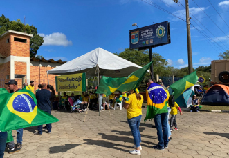 Notícia - Em nota, Forças Armadas defendem manifestações políticas, mas condenam excessos