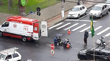 Notícia - Criciúma: Acidente alerta para falta de segurança em cruzamento da Rua São José