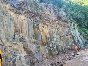 Notícia - Serra do Rio do Rastro liberada para o tráfego de veículos 