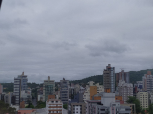 Notícia - No Sul de SC, tempo nublado e chuva para esta terça-feira