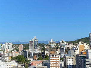 Notícia - Última sexta-feira do ano com sol e máxima de 30°C