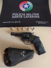 Notícia - Criciúma: Homem é preso por porte ilegal de arma de fogo no bairro Mina União