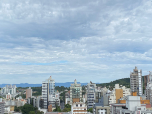 Notícia - Calor deve predominar no Sul neste fim de semana