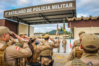 Notícia - Tiradentes: 5º BPM realiza solenidade em homenagem ao dia 