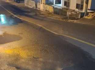 Notícia - Defesa Civil de Criciúma interdita rua no Rio Maina após parte da via ceder