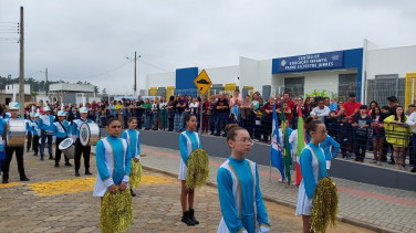 Notícia - Centro de Educação Infantil Padre Silvestre Junkes é inaugurado em Içara