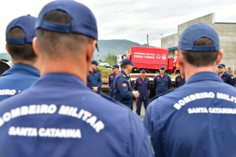 Notícia - Equipes especializadas do CBMSC são acionadas para apoio ao Rio Grande do Sul