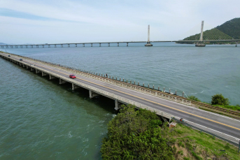 Notícia - Obras de melhorias na ponte Cabeçudas alteram fluxo local