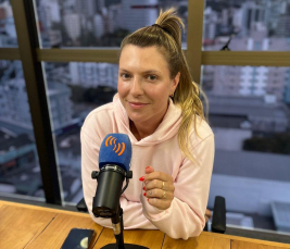 Notícia - Atleta de Beach Tennis conta sua trajetória no esporte (ÁUDIO)