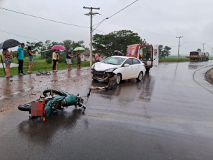 Notícia - Motociclista sofre atropelamento em Içara e fica gravemente ferida