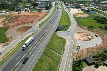 Notícia - Içara: obra em viaduto na BR-101 entra na reta final 