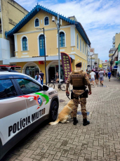 Notícia - PM intensifica presença no centro de Criciúma