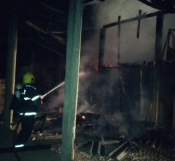 Notícia - Incêndio atinge fábrica de cêramica em Morro da Fumaça