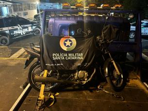 Notícia - PM prende homem que andava com moto clonada em Criciúma