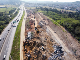 Notícia - CCR realiza detonação de rochas na BR-101 Sul em Capivari de Baixo nesta quarta-feira