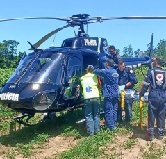 Notícia - Resgate aéreo salva jovem afogado e leva paciente com AVC para hospital em Criciúma