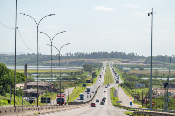 Notícia - Feriado prolongado encerra sem mortes na BR-101 Sul/SC