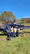 Notícia - ((Vídeos)) Idoso é socorrido de helicóptero após ser atacado por boi