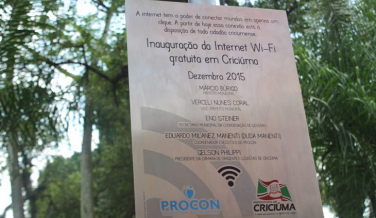 Notícia - Projeto de wi-fi nos terminais de ônibus está em espera