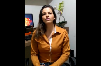 Notícia - Em vídeo, Tati Teixeira confirma que está fora da eleição