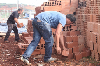 Notícia - Projeto do rescaldo dos benefícios fiscais entra em tramitação