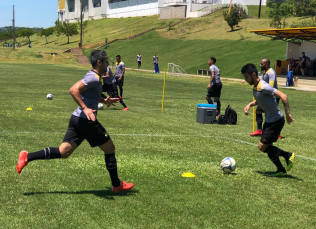 Notícia - No Criciúma, treino somente após testes em todos os jogadores e funcionários