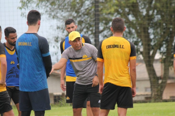 Notícia - Hemerson Maria comanda treino técnico no Tigre