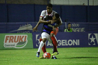 Notícia - Empate no clássico de Tubarão: 2 a 2